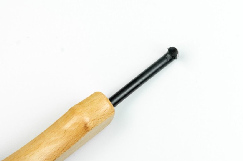 Háček na mrtvé dřevo